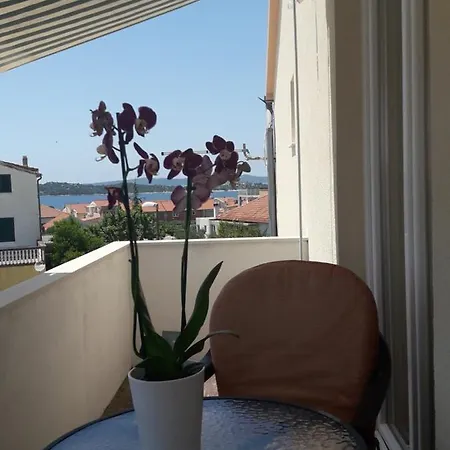 Dragicevic Apartment Vodice
